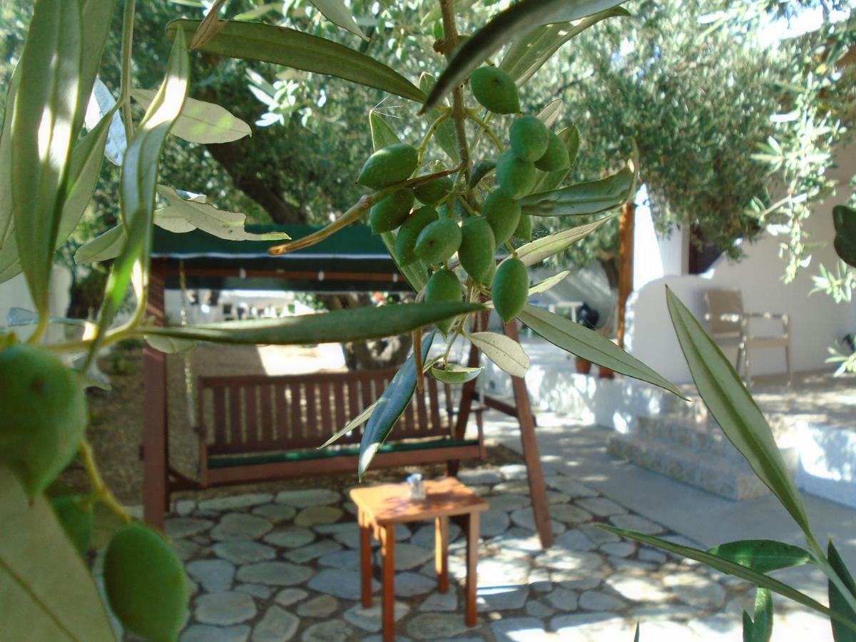 Leros Eleonas Apartments Алинда Экстерьер фото
